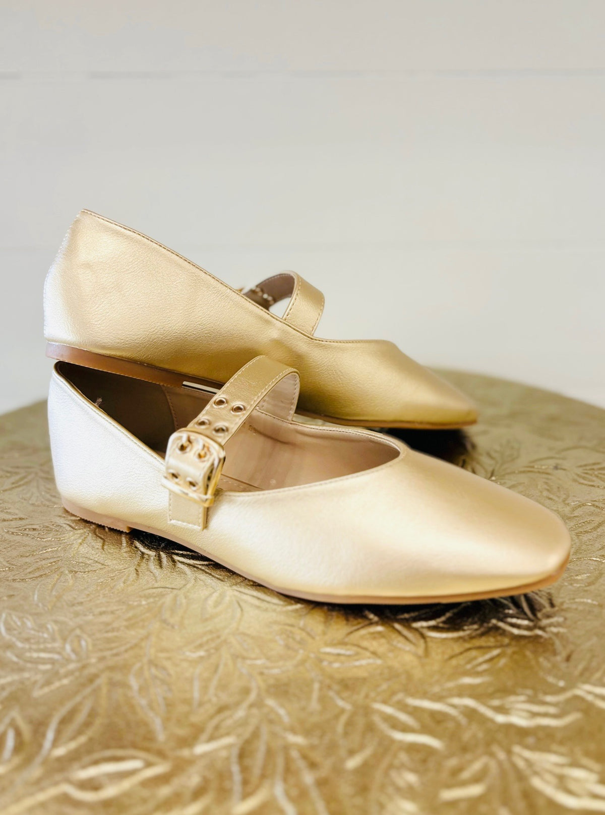 Joan Flats