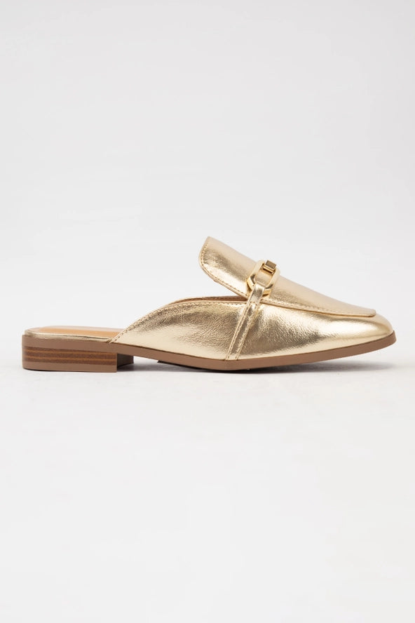 Eleanor Mules