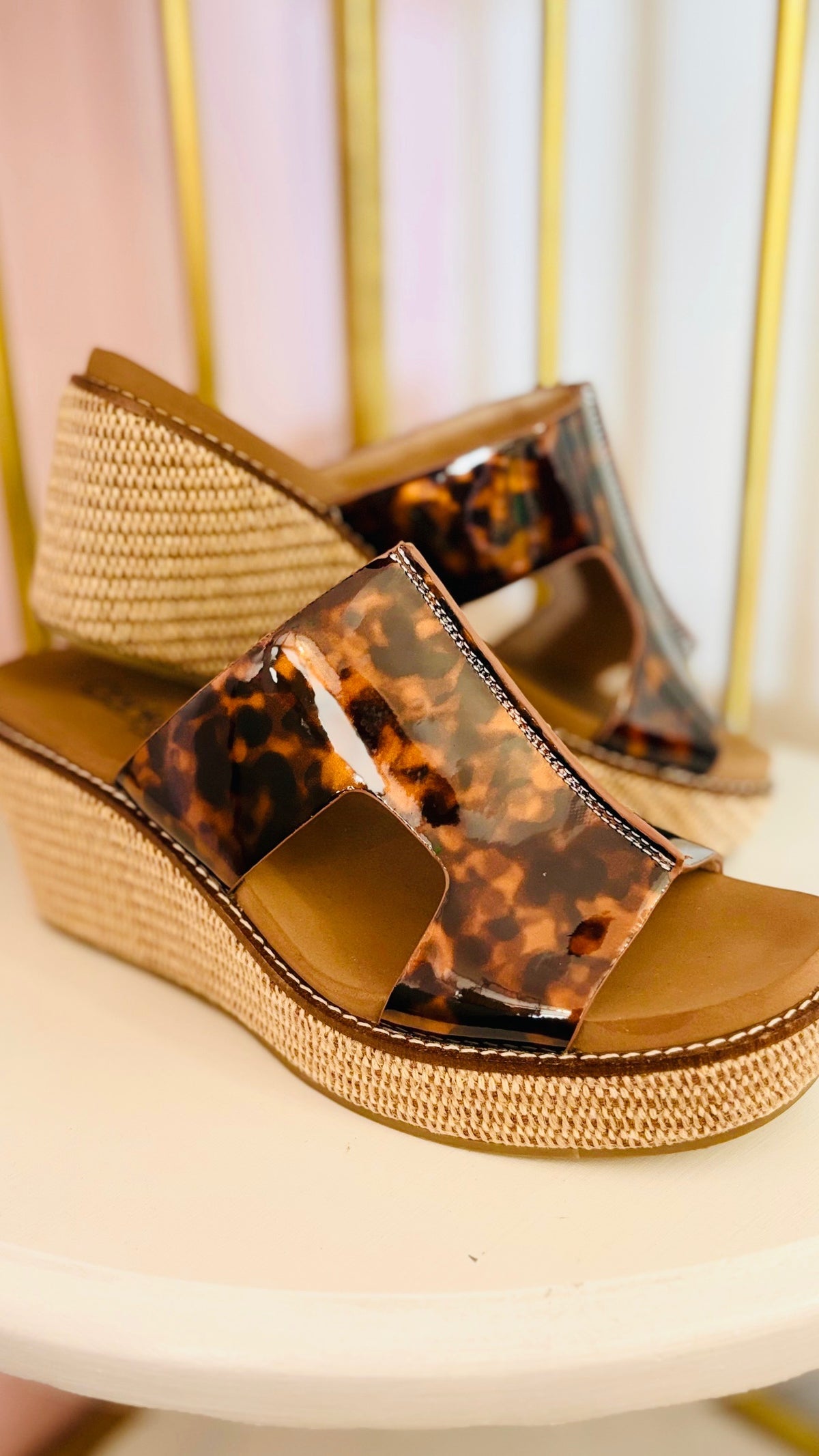 Jennifer Wedges