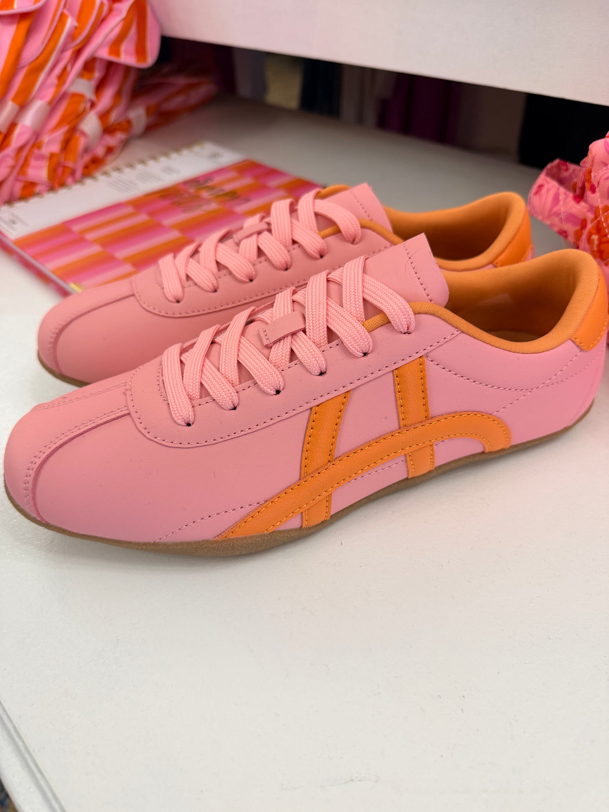 Luna Sneaker